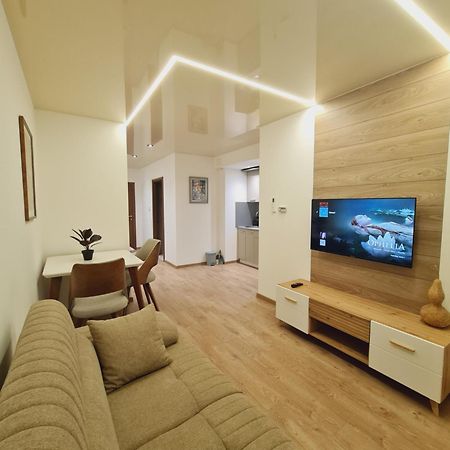 Airport Molko Apartments Surčin Dış mekan fotoğraf