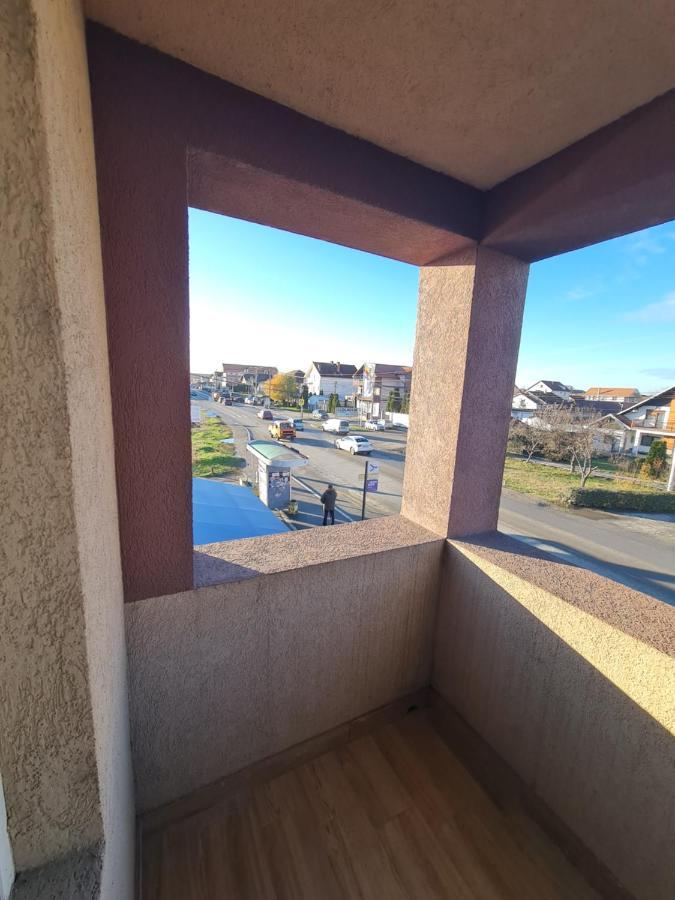 Airport Molko Apartments Surčin Dış mekan fotoğraf