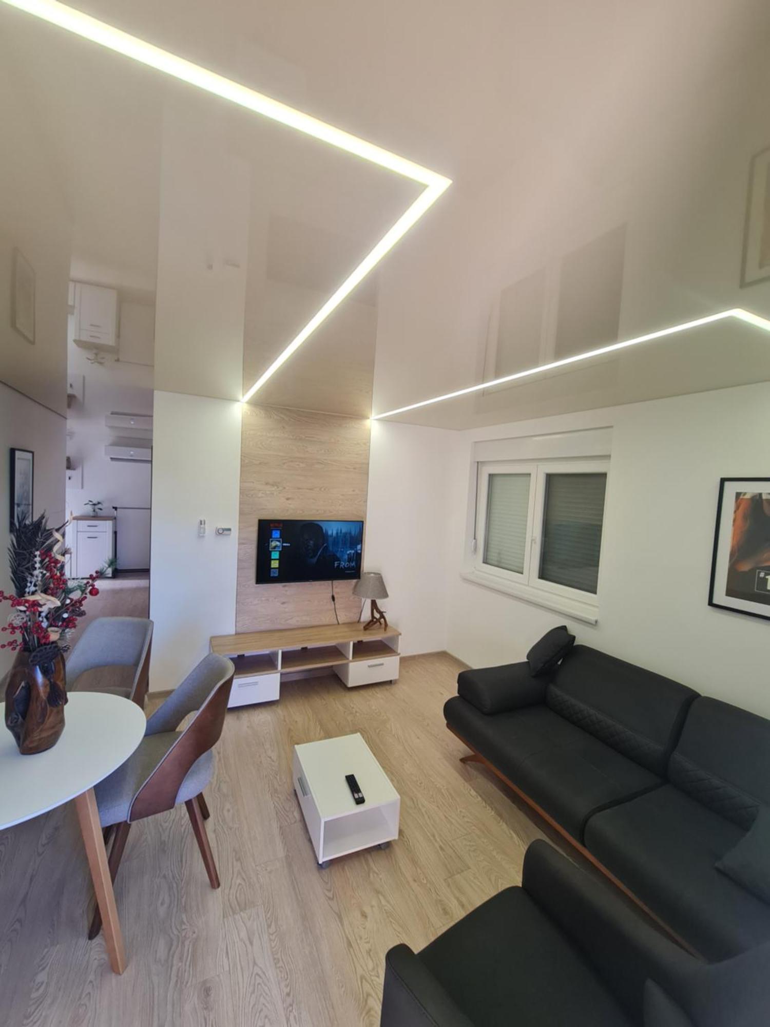 Airport Molko Apartments Surčin Dış mekan fotoğraf