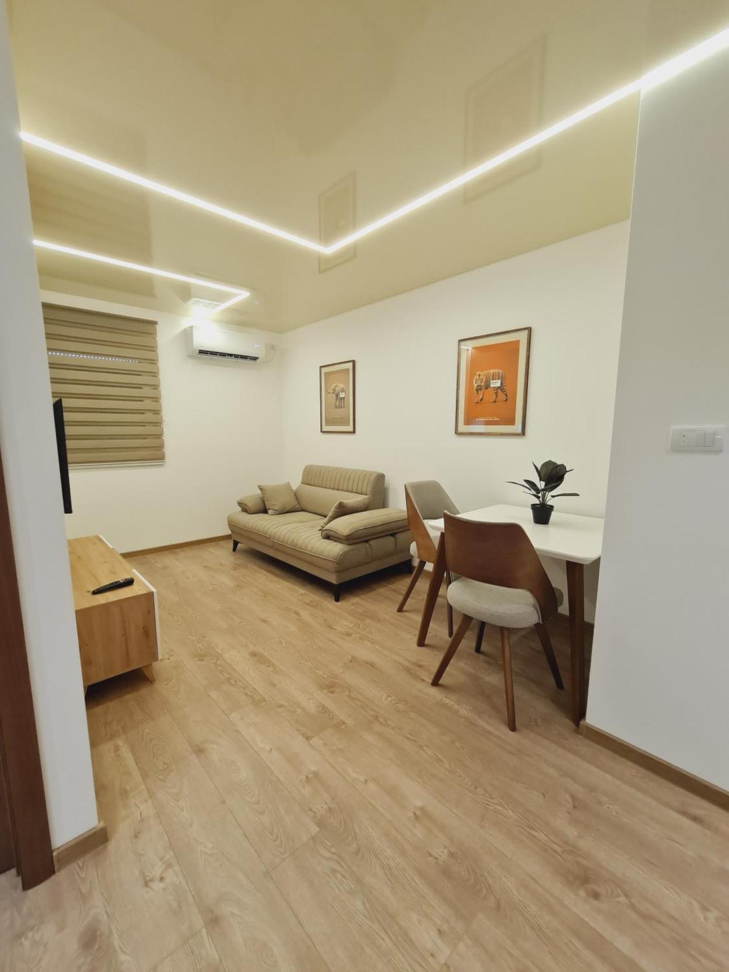 Airport Molko Apartments Surčin Dış mekan fotoğraf